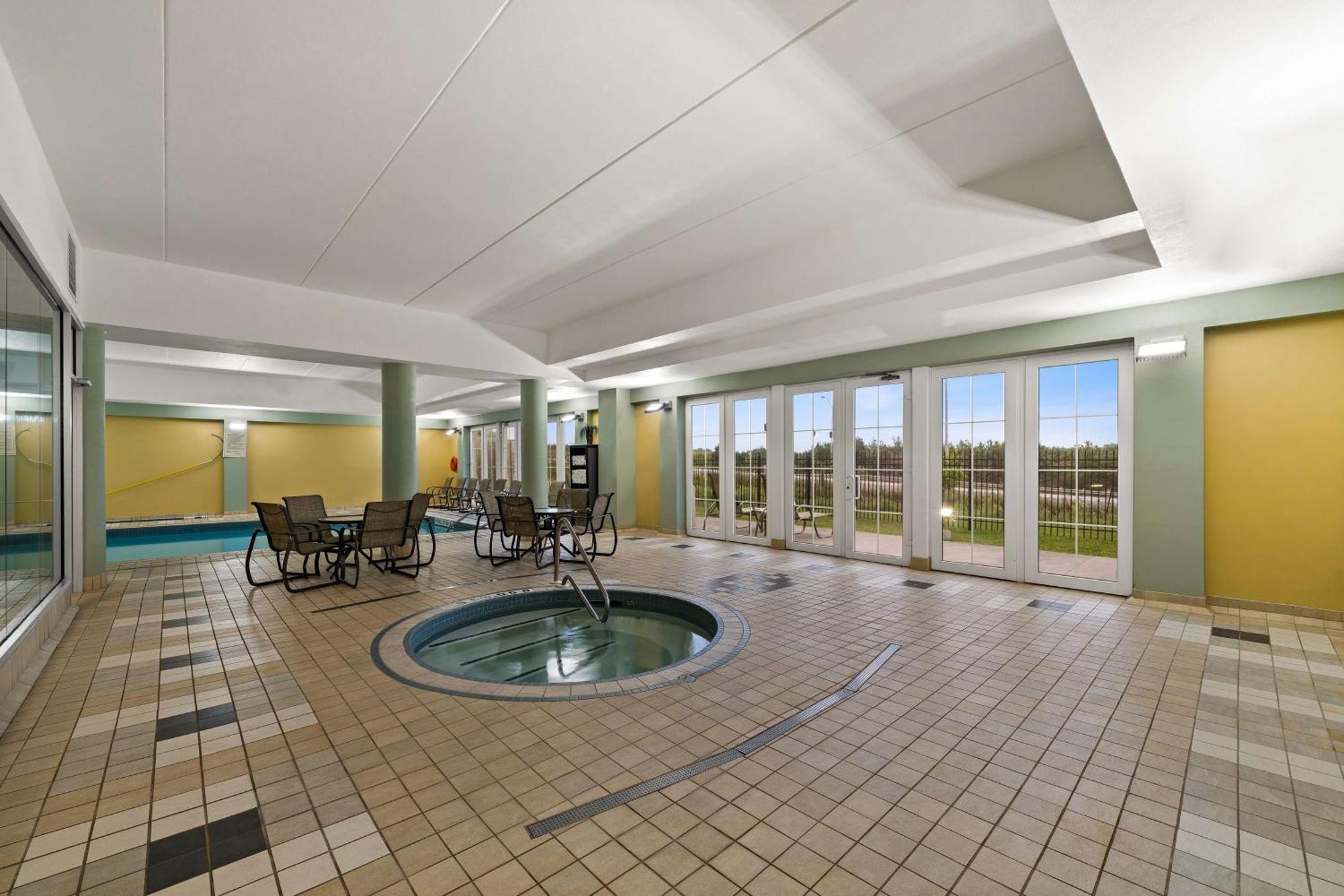 Best Western Plus Orangeville Inn & Suites Εξωτερικό φωτογραφία
